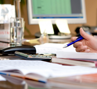 香港公司年審應(yīng)該怎么辦理？復(fù)雜嗎？