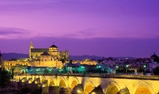 投資房產(chǎn)穩(wěn)賺不賠，股東成功購置西班牙房產(chǎn)