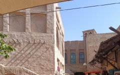 迪拜公司注冊(cè)經(jīng)營(yíng)范圍要求：區(qū)域差異與合規(guī)要點(diǎn)